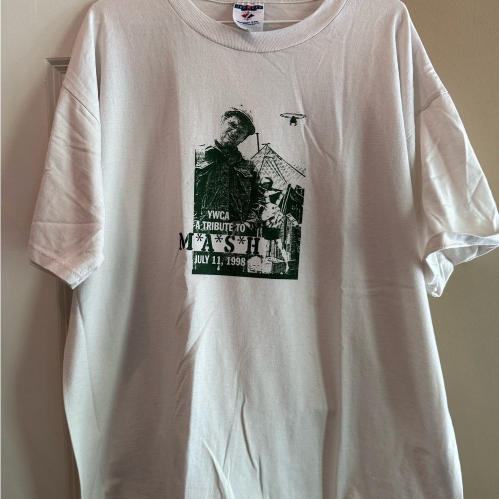 M.A.S.H White Graphic T-Shirt